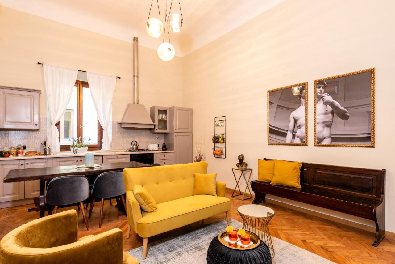 Florentine Palazzo,4 Bedrooms,historic Center Appartement *